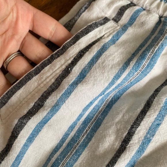 *EUC* Loft Blue and White striped skirt in xs - Picture 2 of 3